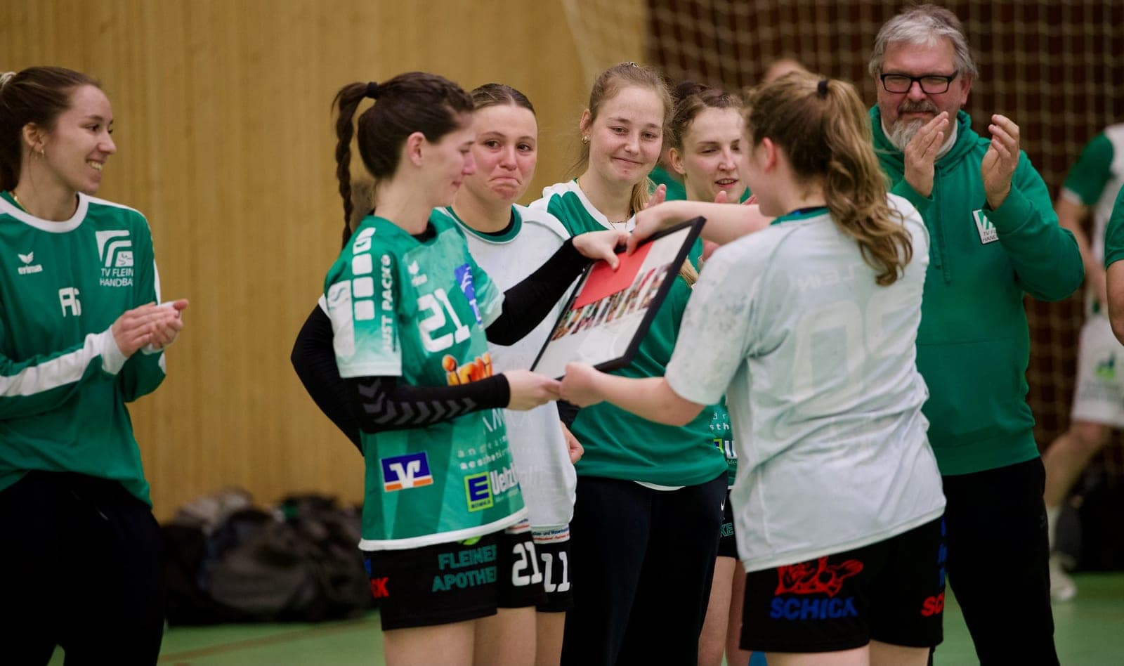 Damen 1 (DANKE): Bilder sagen mehr als tausend Worte…, Bild 13