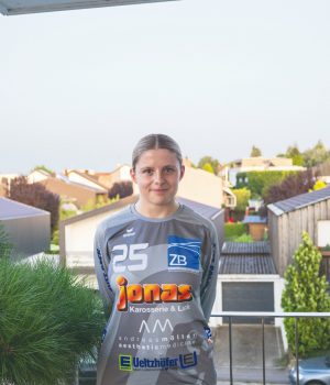 Neele Knoll
